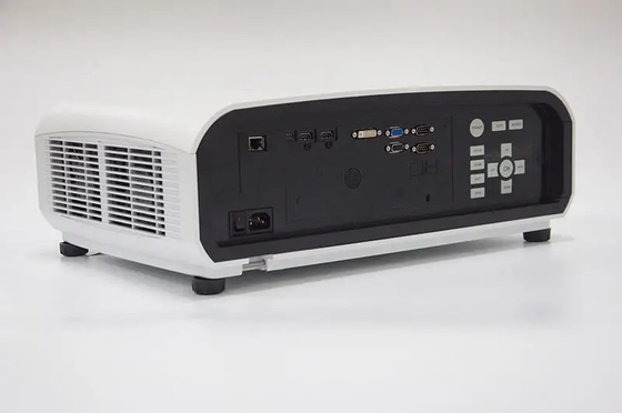 大規模な屋外映画館用 ショートロープ付き12000ルメンDLP4Kプロジェクター