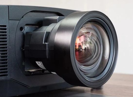 4K 3LCDレーザープロジェクター 30000 ANSI ルメン フライン EL-G36KU 7Dホログラム 屋外・屋内大型場所プロジェクター