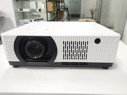 Flyin 2025 プロフェッショナル 3LCD 4Kレーザープロジェクター 7200 アンシルメン Ultra Hd 3840x2160 高明るさ ビジネス教育 大規模な会場 宴会ホール ステージ