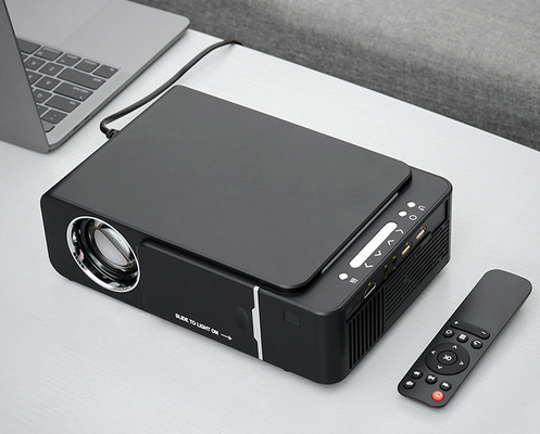 手持ちの4Kホームシアタープロジェクター フルHDLCDLEDビデオ